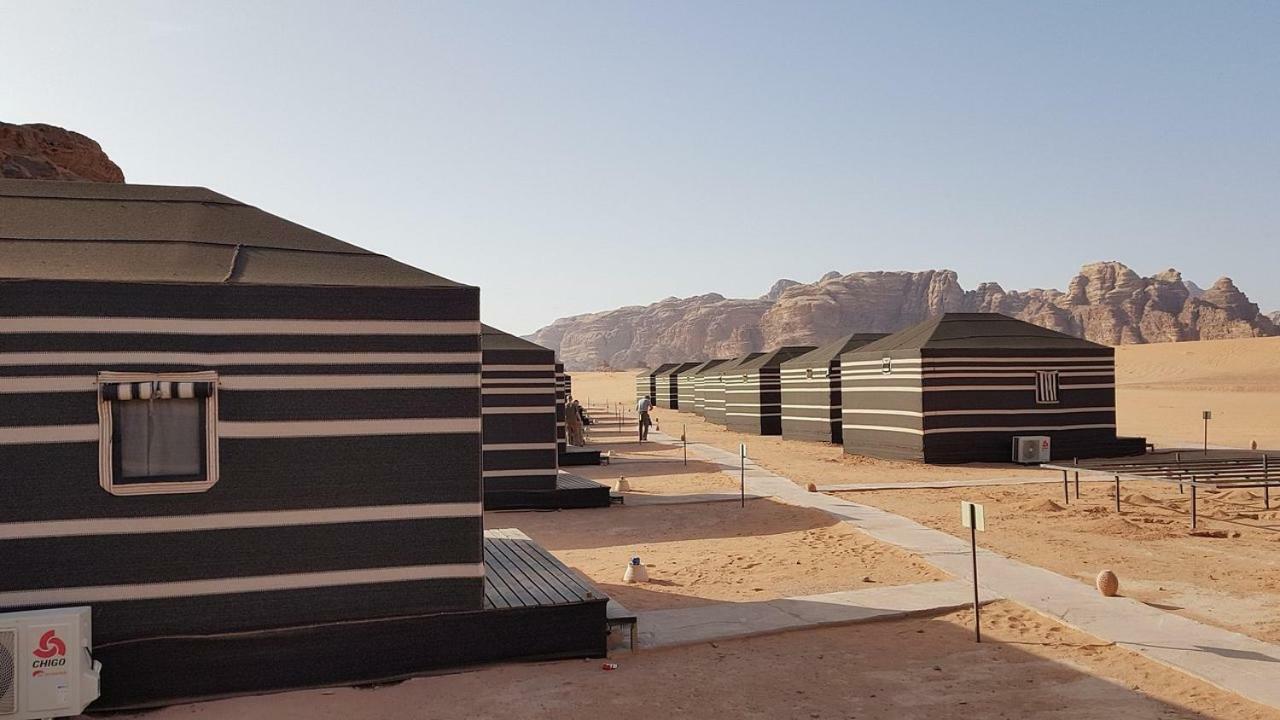 Space Village Luxury Camp Wadi Rum Exterior foto